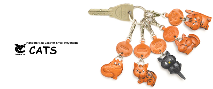 handcrafted leather cat keychain