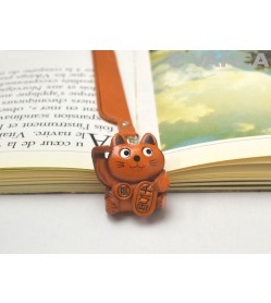 Lucky cat Leather Charm Bookmarker