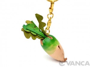 Daikon Radish Leather Keychain(L)