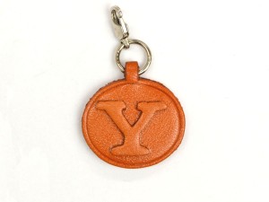 Y Leather Alphabet Plate