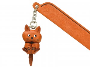 Playing Cat Plain Leather Charm Bookmarker